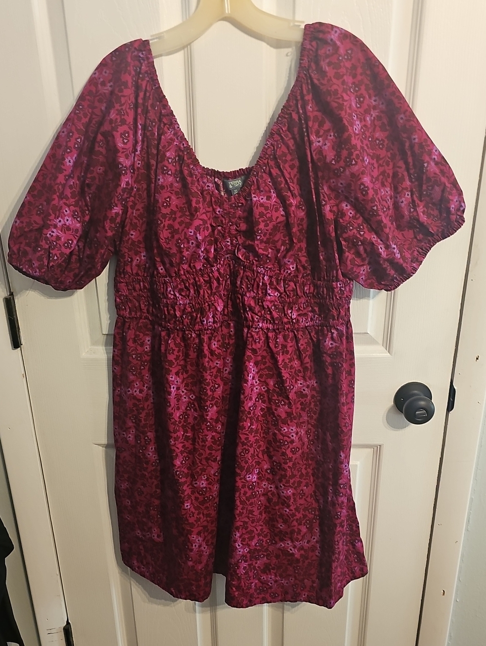 Terra & Sky Magenta Floral Puff-Sleeve Dress